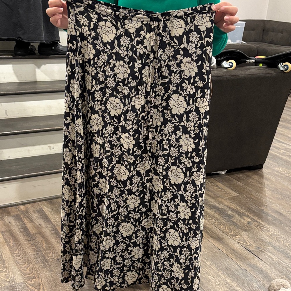 Black and Cream Floral Maxi Skirt - Lightweight Women's Skirt